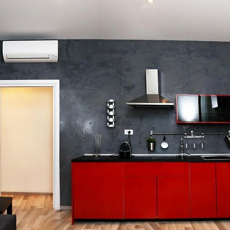 Guest House Roma Bagian luar foto