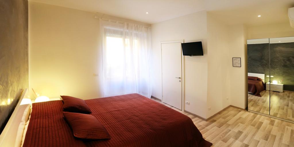 Guest House Roma Ruang foto